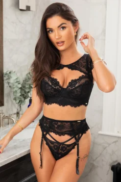 India Underwired Cap Sleeve Cami Bra - Black -Curve by Lingerie 266836 20211026123500