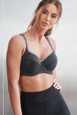 Energy Reach Underwired Lightly Padded Sports Bra - Black/Silver -Curve by Lingerie 269557 20211119093100