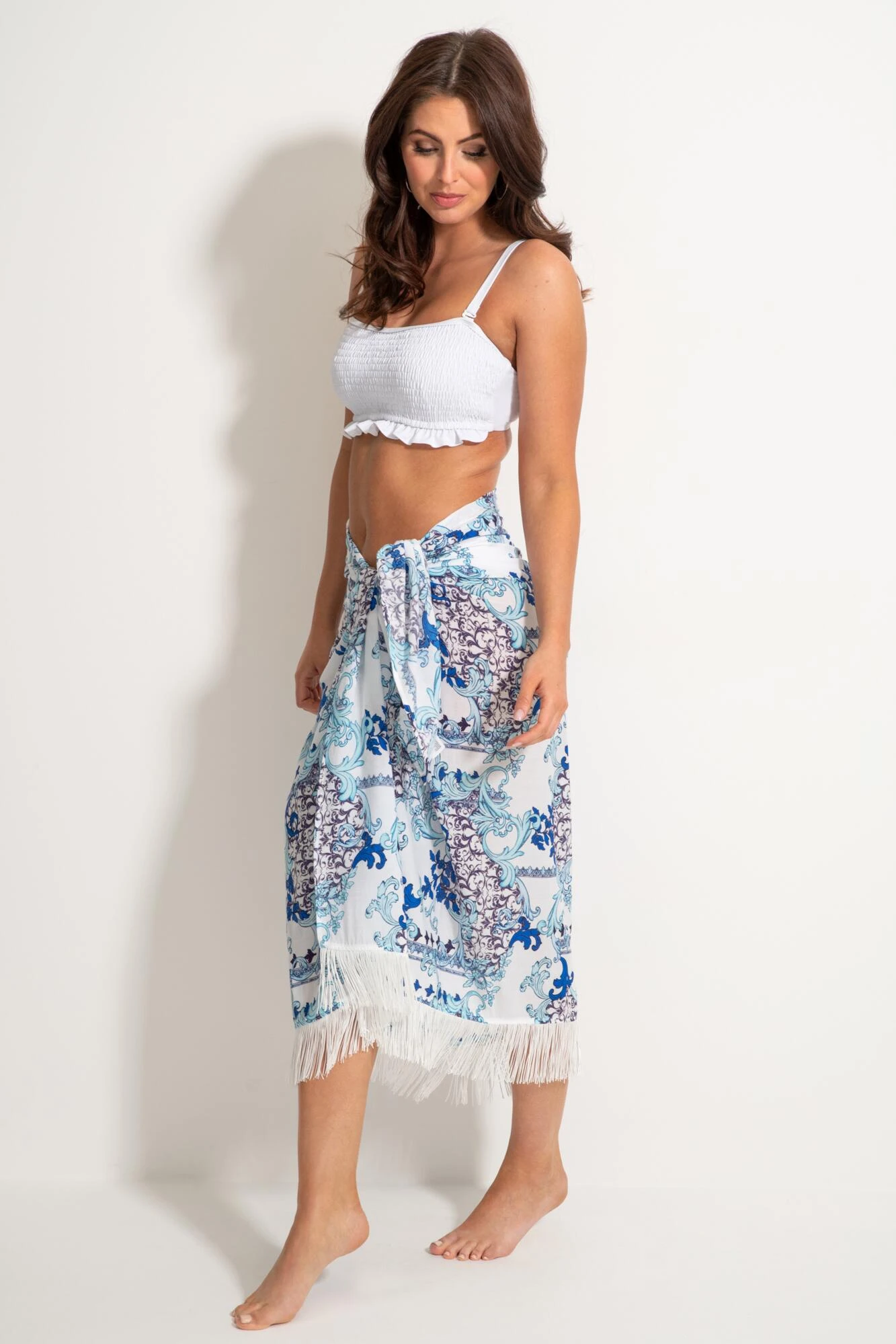 Fringe Trim Crinkle Woven Multiway Sarong - White/Blue 3 Fringe Trim Crinkle Woven Multiway Sarong - White/Blue - Image 3