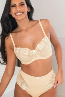 St Tropez Full Cup Bra - Oyster -Curve by Lingerie 318431 20230615162600