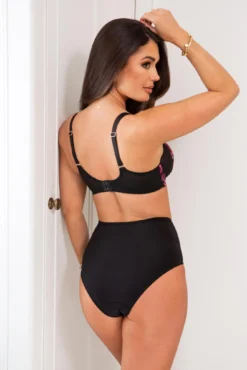 Soiree Embroidery High-Waist Deep Brief - Black/Pink -Curve by Lingerie 319832 20230904095000
